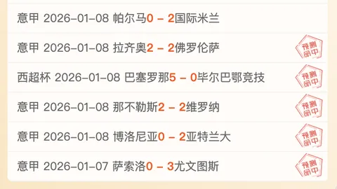 “2025年上海学生篮球赛女神风采，青春汗水闪耀舞台”